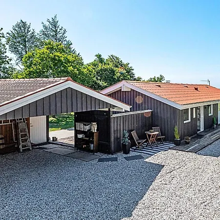 7 Person In Hojslev-by Traum Casa de Férias Højslev