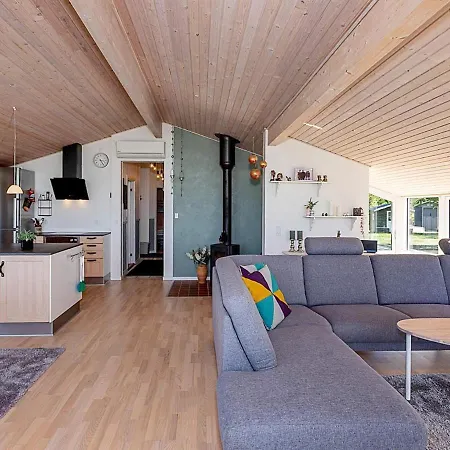 7 Person In Hojslev-by Traum Holiday home