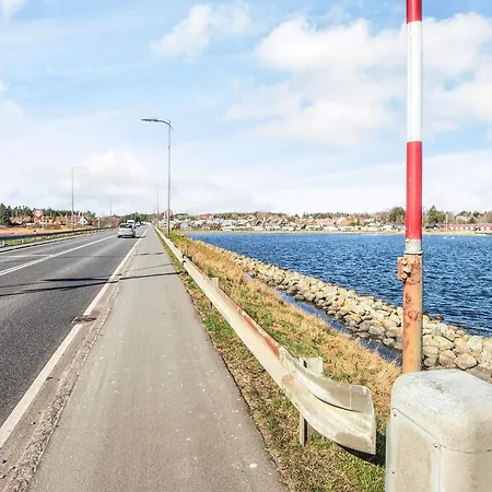 7 Person In Hojslev-by Traum Højslev